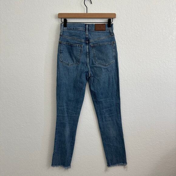 Madewell The Perfect Vintage High Rise Raw Hem Jeans Ainsworth Wash Blue 24T - Picture 8 of 14